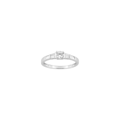 Bague en or blanc et diamant 0.40ct
