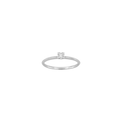 Solitaire en or blanc et diamant 0.10ct