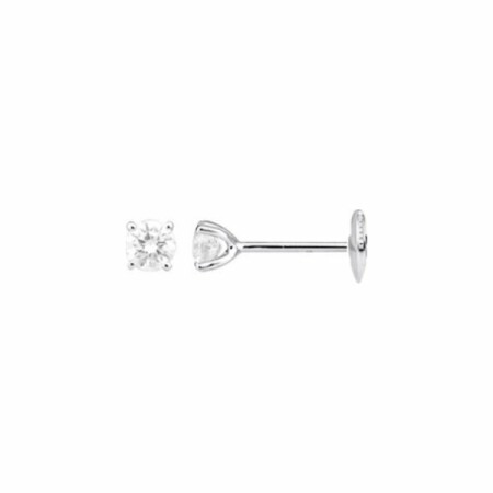 Boucles d'oreilles en or blanc et diamants de 0.45ct