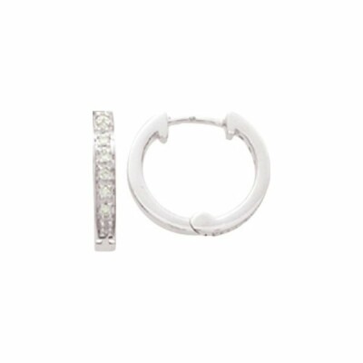 Boucles d'oreilles créoles en or blanc et diamants de 0.07ct