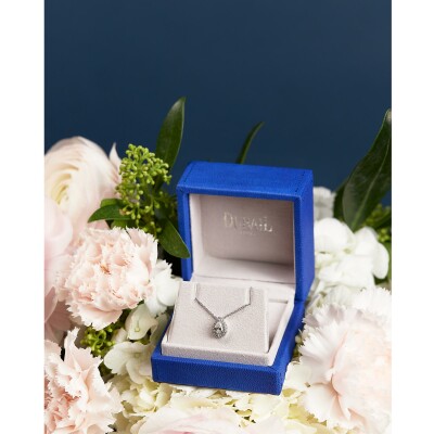 Pendentif Poire diamants or blanc