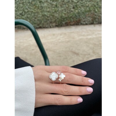 Bague Morganne Bello Bouquet en or jaune, nacre blanche, quartz rose et diamants