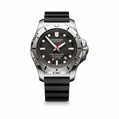 Montre Victorinox I.N.O.X. Professional Diver, cadran noir, 45mm
