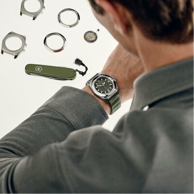Montre Victorinox I.N.O.X. AUTOMATIC 242017.1