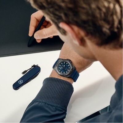 Montre Victorinox I.N.O.X. AUTOMATIC 242022.1