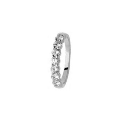 Alliance en or blanc et diamant