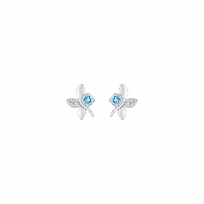 Boucles d'oreilles clous en or blanc, topazes et oxydes de zirconium