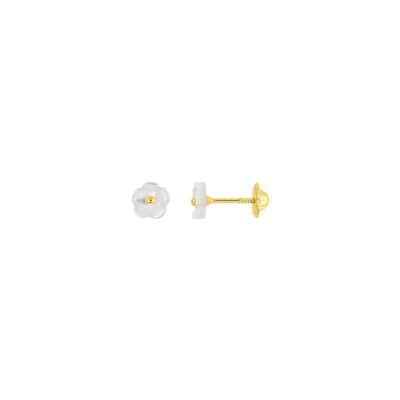 Clous d'oreilles en or jaune et nacre
