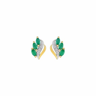 Boucles d'oreilles en or jaune, rhodium, et émeraudes