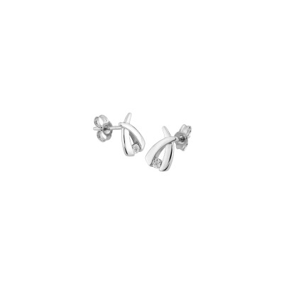 Boucles d'oreilles clous en or blanc et diamants
