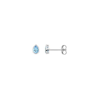 Boucles d'oreilles clous en or blanc et topaze bleue