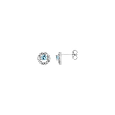 Clous d'oreilles en or blanc, topaze bleue et oxyde de zirconium