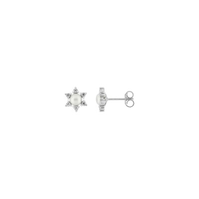 Clous d'oreilles 4mm en or blanc, perle de culture 4mm et oxyde de zirconium