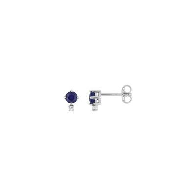 Clous d'oreilles en or blanc, saphir et diamant 0.02ct