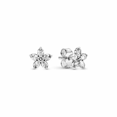 Boucles d'oreilles clous Pandora Timeless flocon de neige scintillant en argent et oxyde de zirconium