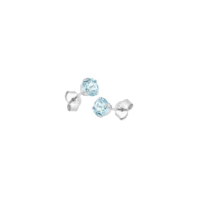 Boucles d'oreilles en or blanc et topazes bleues