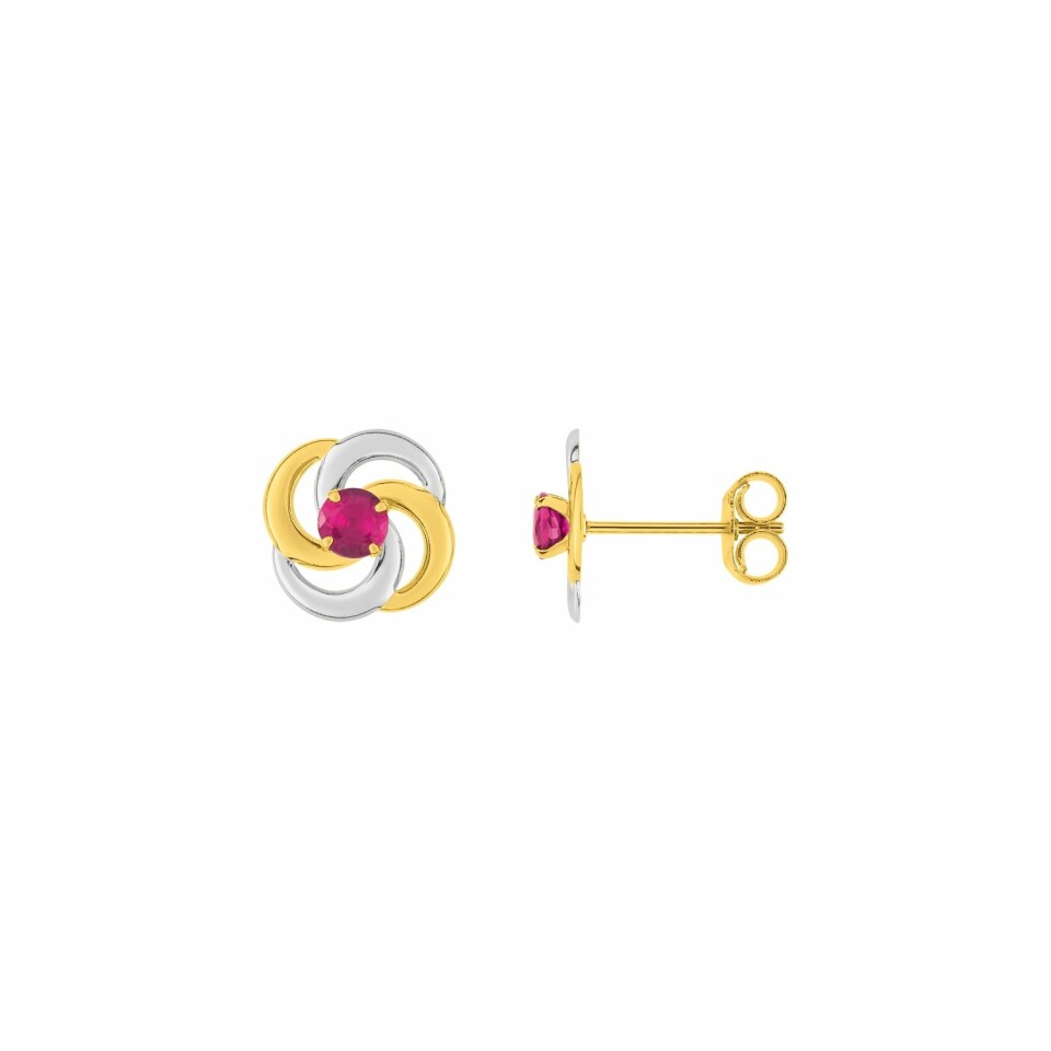 Boucles d'oreilles en or jaune, rubis