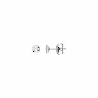 Boucles d'oreilles clous en or blanc et diamants