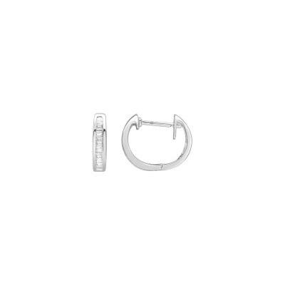 Boucles d'oreilles créoles en or blanc et diamants, 0.20ct