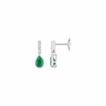 Boucles d'oreilles en or blanc et émeraudes