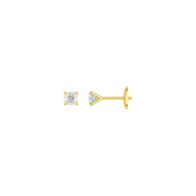 Puces d'oreilles en or jaune et diamants, 0.50ct