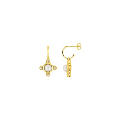 Boucles d'oreilles créoles en or jaune et perles