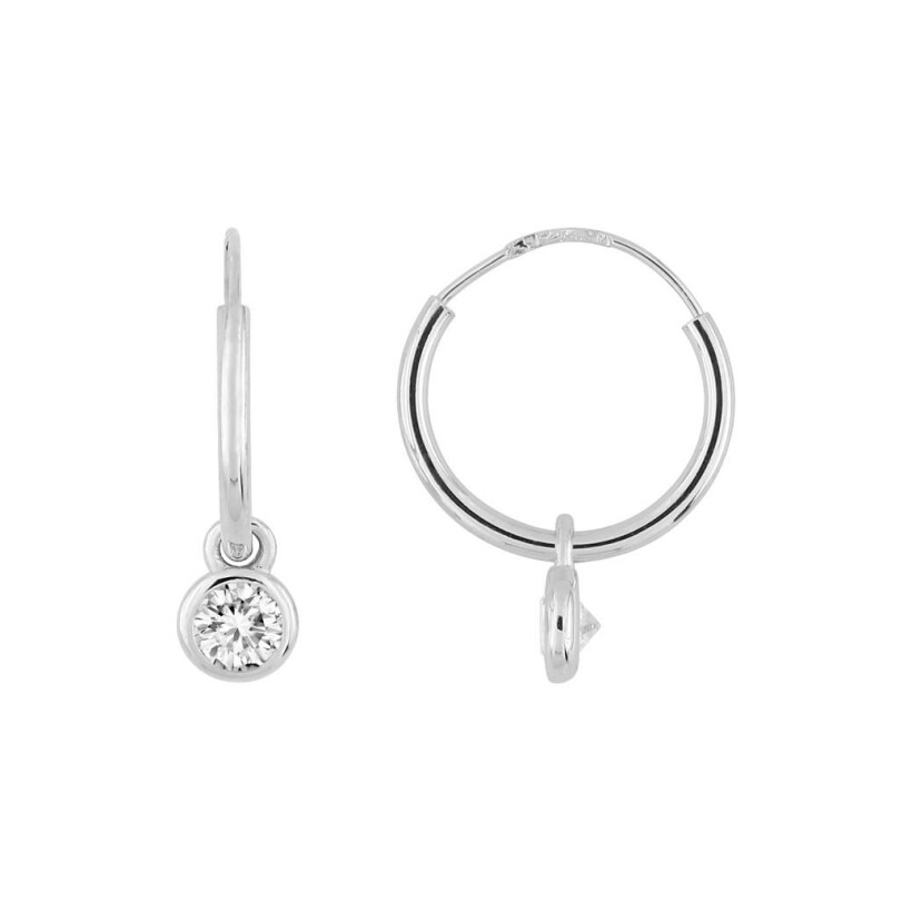 Boucles d'oreilles créoles en or blanc et oxydes de zirconium