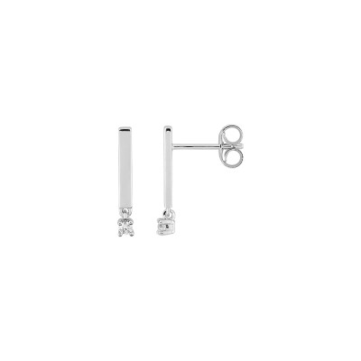 Boucles d'oreilles pendantes en or blanc et diamant 0.04ct