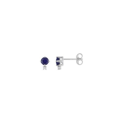 Clous d'oreilles en or blanc, saphir et diamant 0.02ct