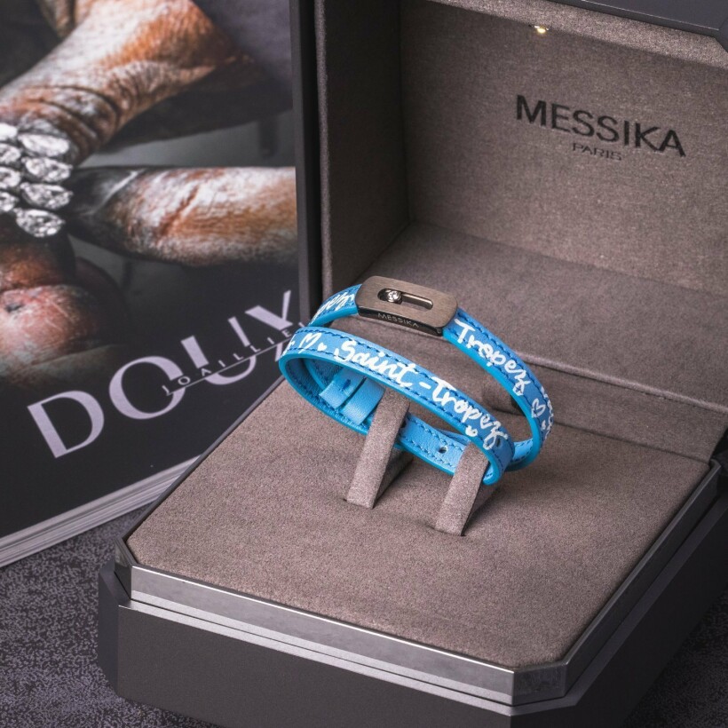 Bracelet Messika My Move en titanium graphite et diamant sur cuir bleu Saint Tropez