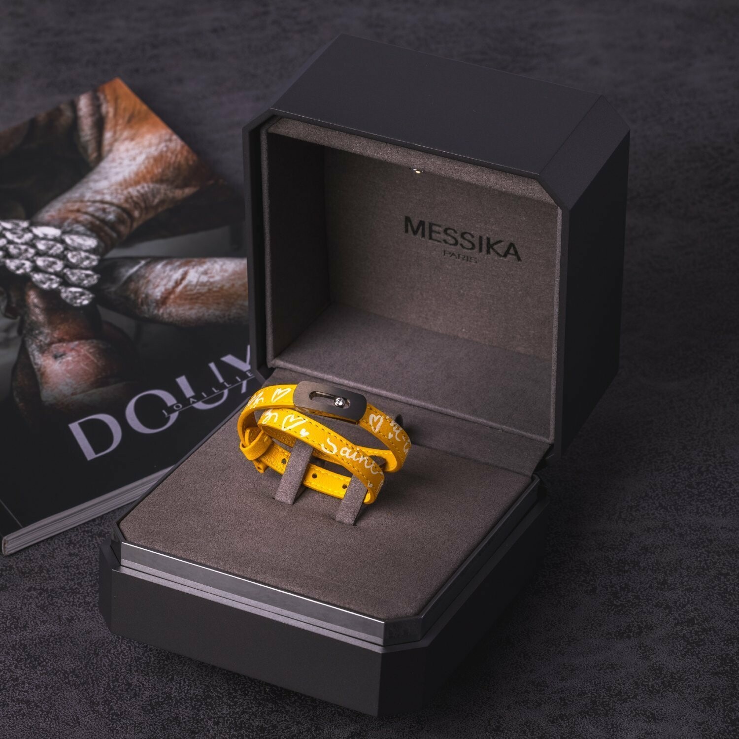 Messika Lucky Move Yellow Gold Ring 11951-YG-52 @ Ethos