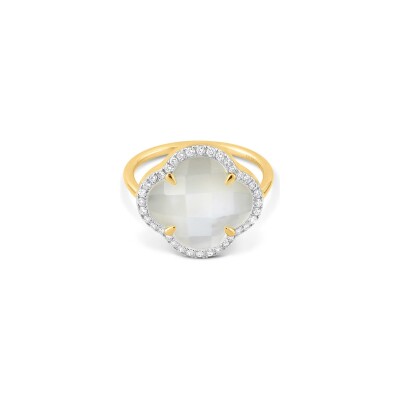 Bague Morganne Bello Victoria Diamants en or jaune, nacre blanche et diamants