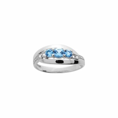 Bague en argent et oxyde de zirconium