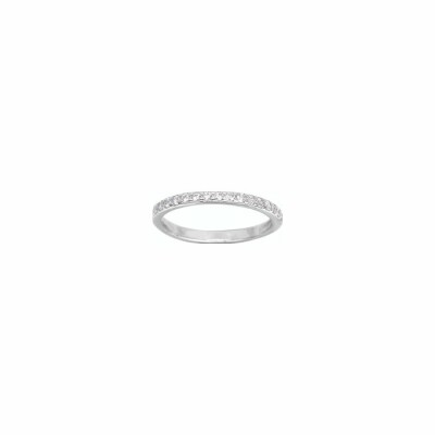 Bague en argent rhodié et oxydes de zirconium