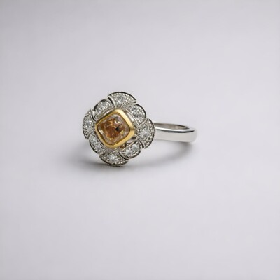 Bague en platine diamant brun de 1ct et diamants de 0.170ct