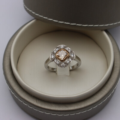 Bague en platine diamant brun de 1ct et diamants de 0.170ct