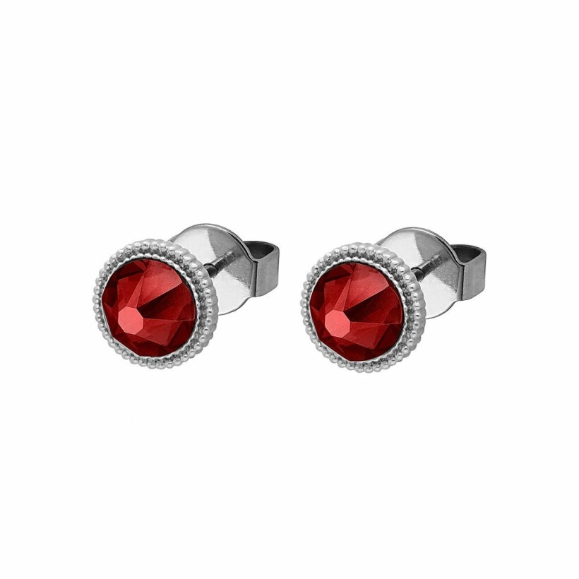 Boucles d'oreilles clou QUDO Fabero en acier et pierre de couleur scarlet