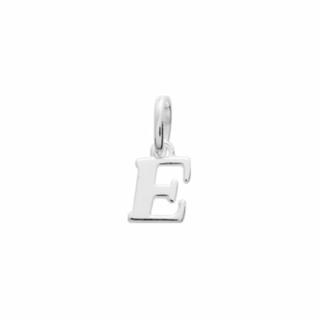 Pendentif en argent, lettre E