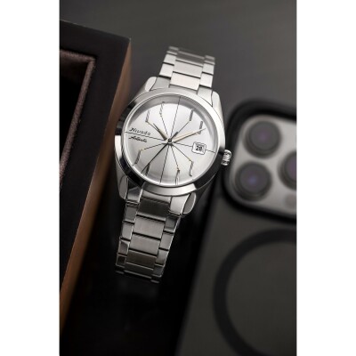 Montre Nivada Grenchen Antarctic Spider 32023A20