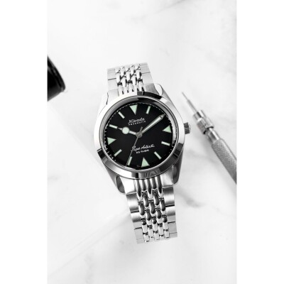 Montre Nivada Grenchen Super Antarctic 32026A04