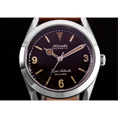 Montre Nivada Grenchen Super Antarctic 3.6.9 32031A23