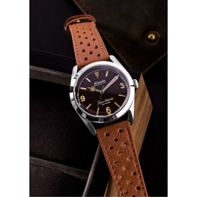 Montre Nivada Grenchen Super Antarctic 3.6.9 32031A23