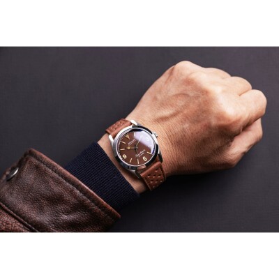 Montre Nivada Grenchen Super Antarctic 3.6.9 32031A23