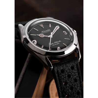 Montre Nivada Grenchen Super Antarctic 3.6.9 32032A10