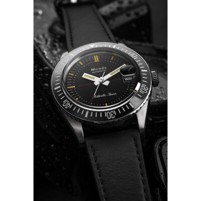 Montre Nivada Grenchen Antarctic Diver 32038A17
