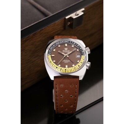 Montre Nivada Grenchen Antarctic GMT Tropical 32061A23