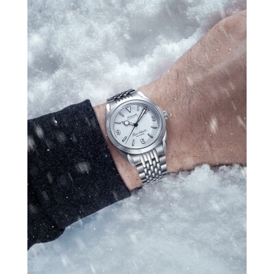Montre Nivada Grenchen Super Antarctic 3.6.9 32067A10