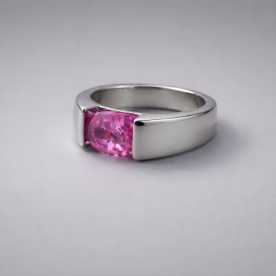Bague en or blanc et saphir rose de 0.870ct