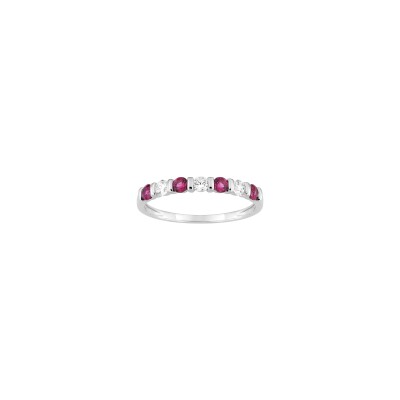 Bague en argent rhodié et oxyde de zirconium