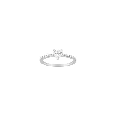 Bague en argent rhodié et oxyde de zirconium